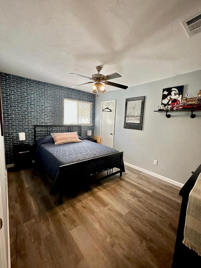 Atx North- Private Room And Bathroom In Quiet Neighborhood Austin Exterior photo